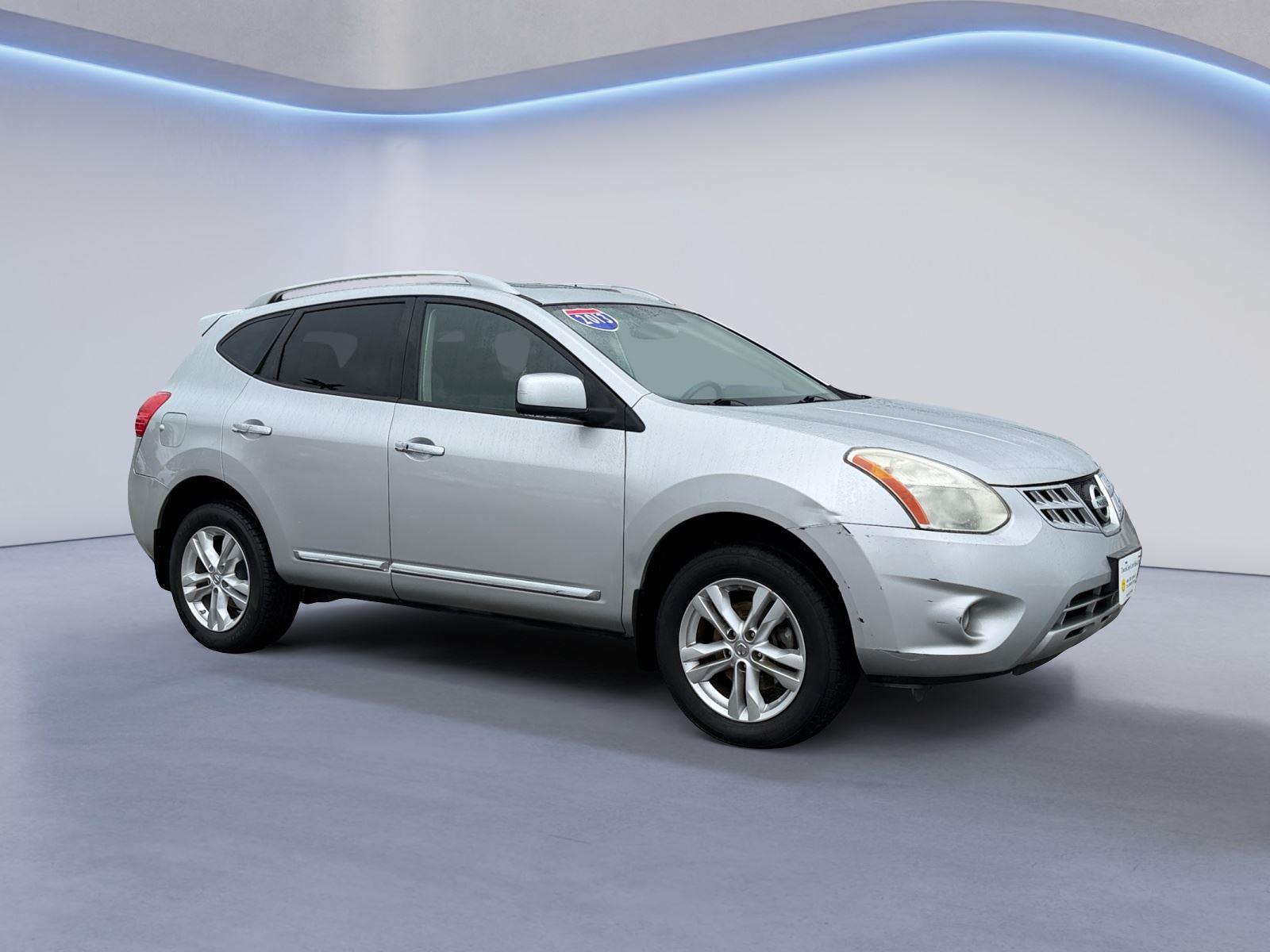 2013 Nissan Rogue Plata (Brilliant Silver) SUV/Crossover Tracción en las cuatro ruedas Transmisión variable continua