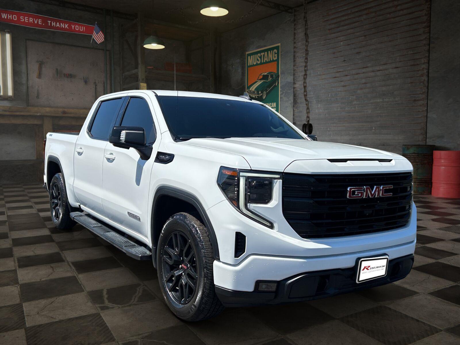 Summit White 2023 GMC Sierra 1500 Pickup Truck Four-Wheel Drive Automatic