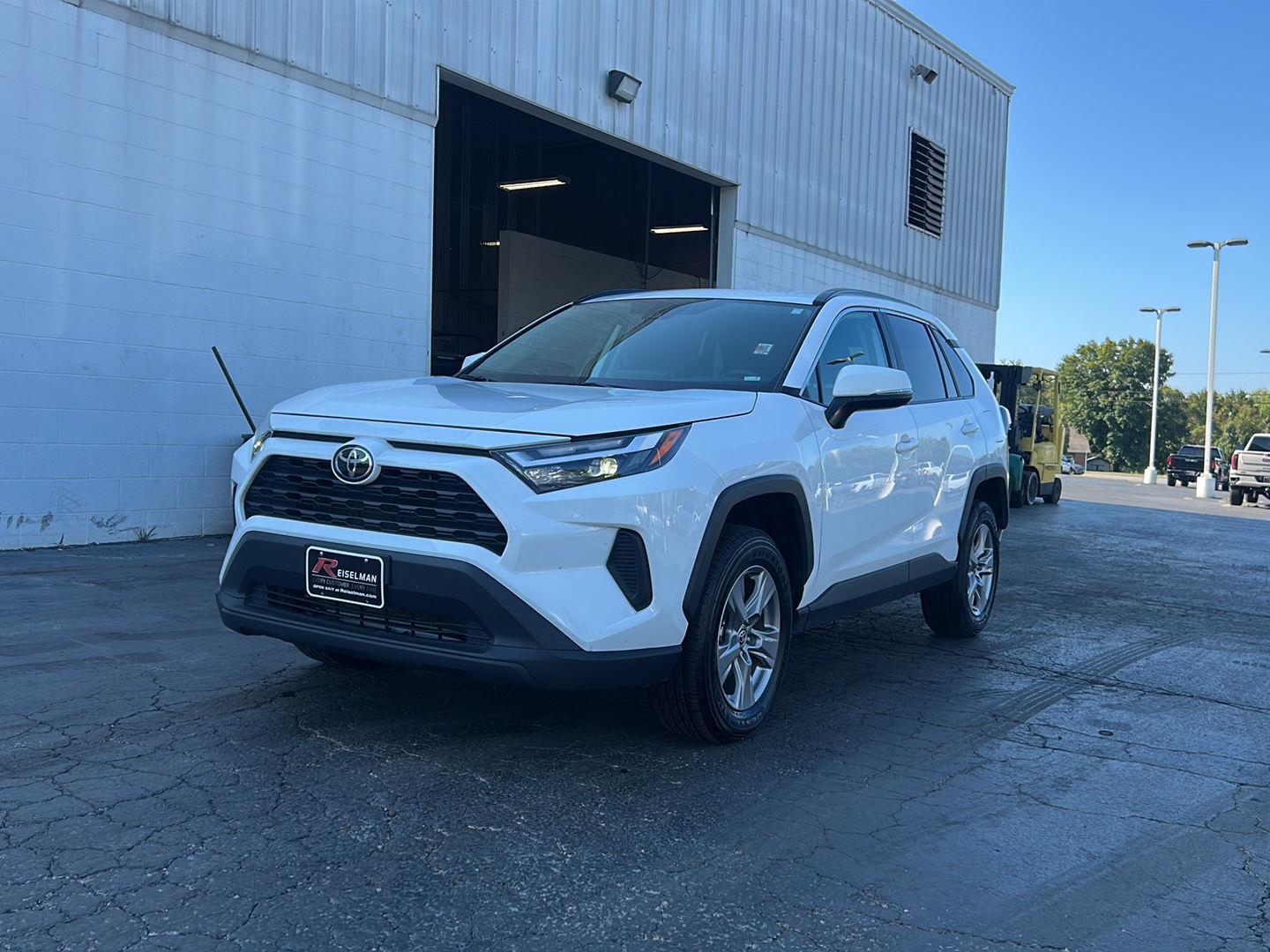  2025 Toyota RAV4 XLE AWD   