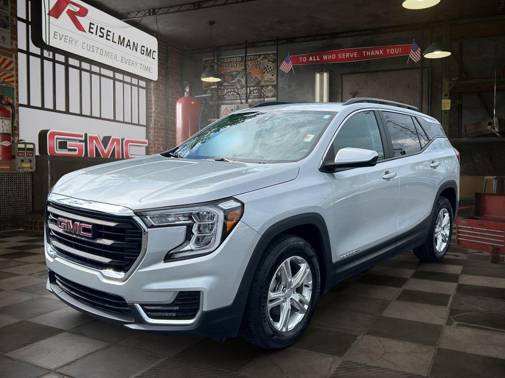 Quicksilver Metallic 2022 GMC Terrain SUV / Crossover Front-Wheel Drive Automatic