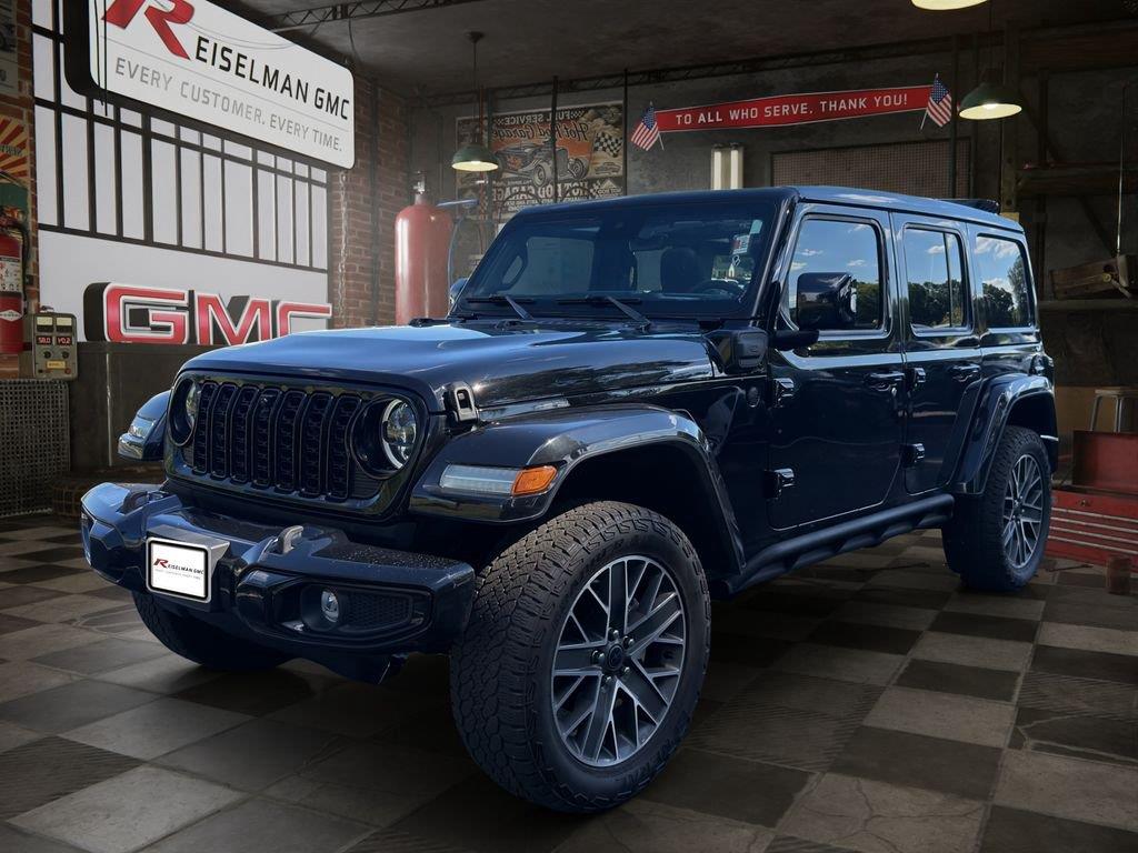 Black Clearcoat 2024 Jeep Wrangler 4xe SUV / Crossover Four-Wheel Drive 8-Speed Automatic