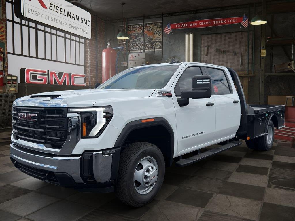 Summit White 2026 GMC Sierra 3500HD Chassis Pickup Truck Four-Wheel Drive Automatic
