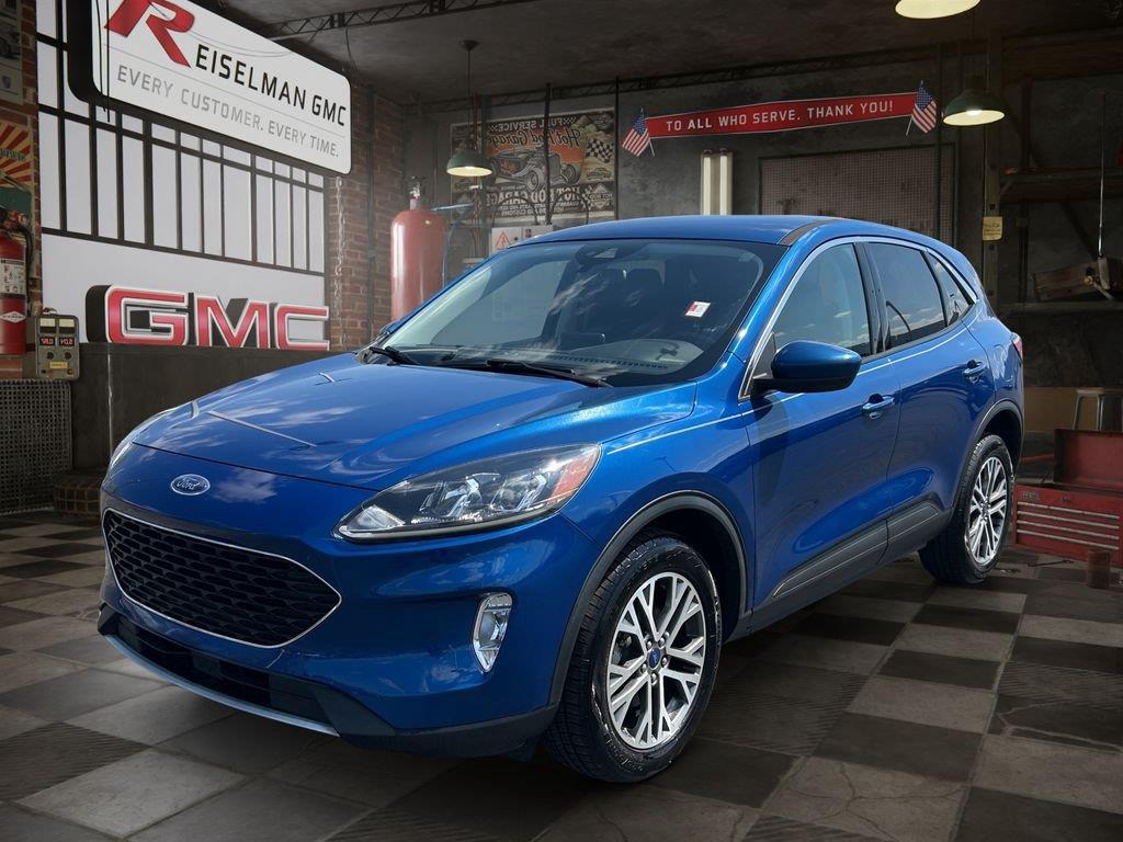 Atlas Blue 2022 Ford Escape SUV / Crossover All-Wheel Drive 8-Speed Automatic