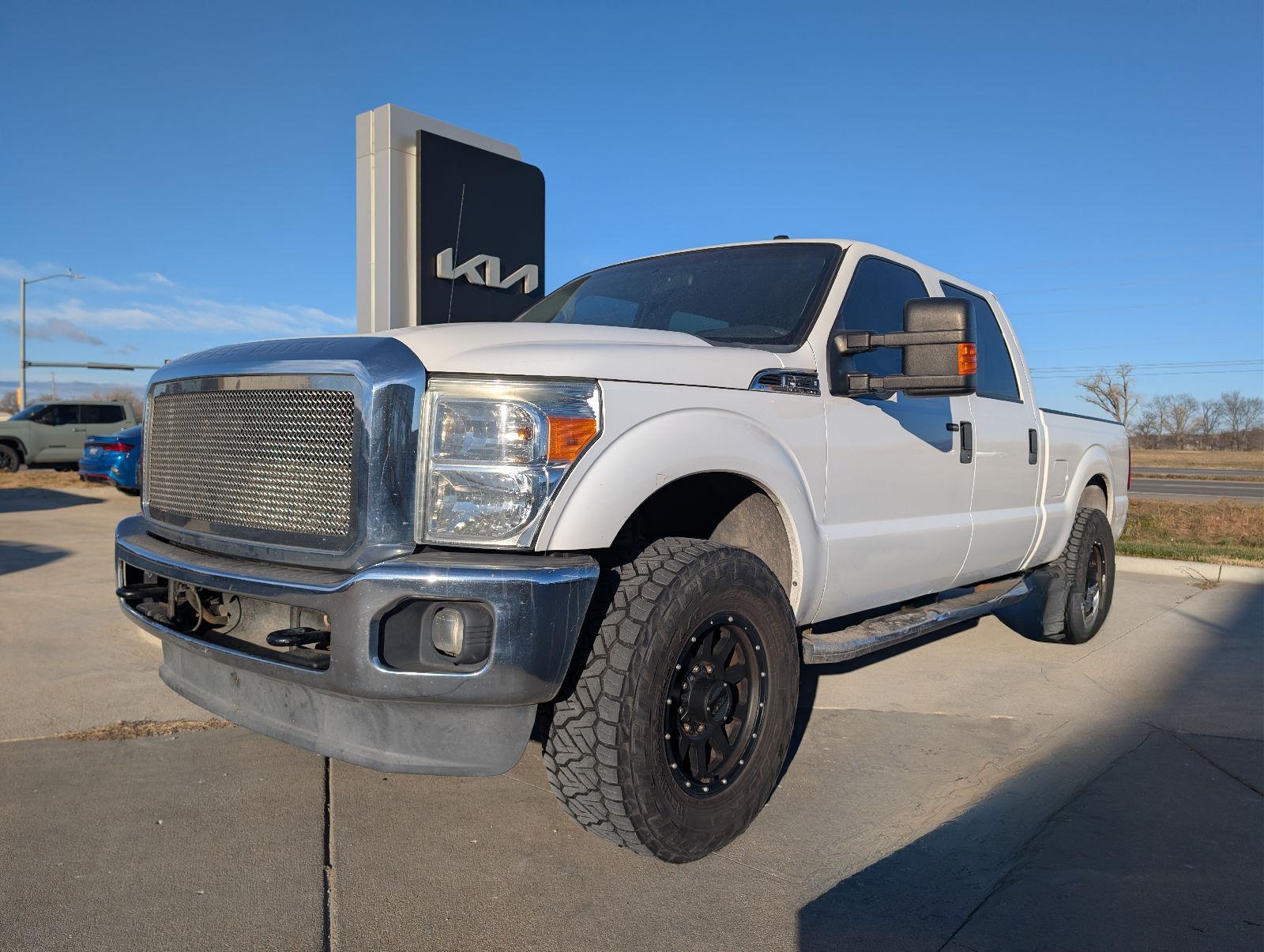 2012 Ford F-250 Super Duty XLT Crew Cab 4WD