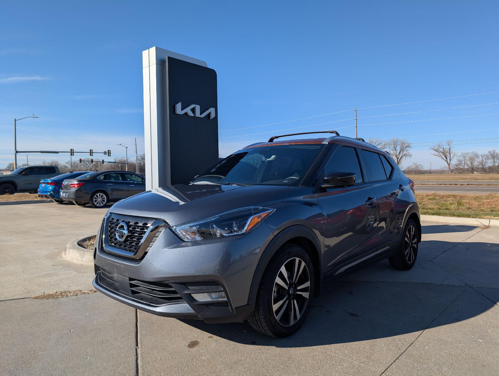 2020 Nissan Kicks SR FWD