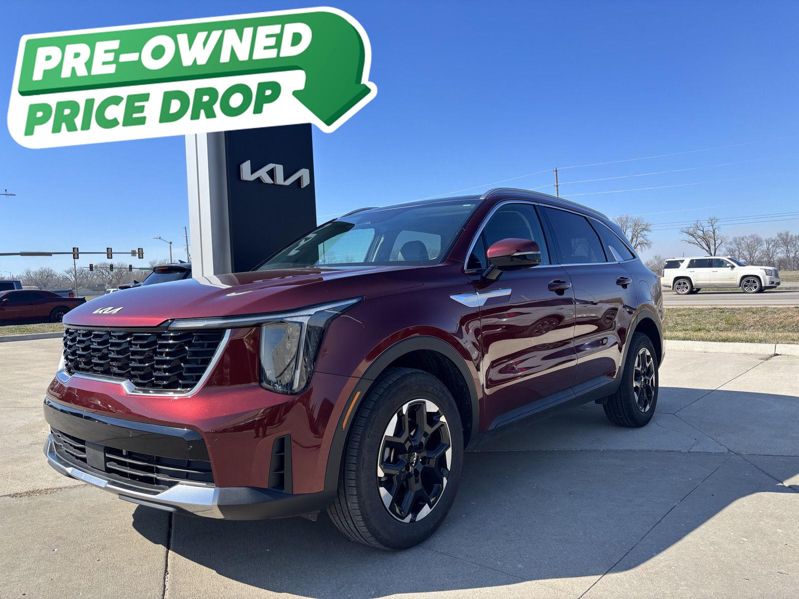 Dawning Red 2025 Kia Sorento S AWD SUV / Crossover All-Wheel Drive Automatic