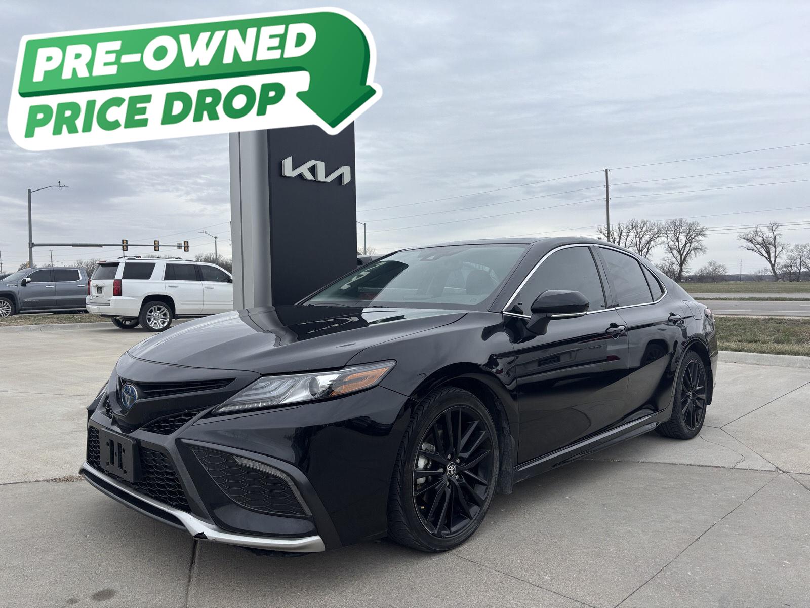 2024 Toyota Camry Hybrid XSE FWD