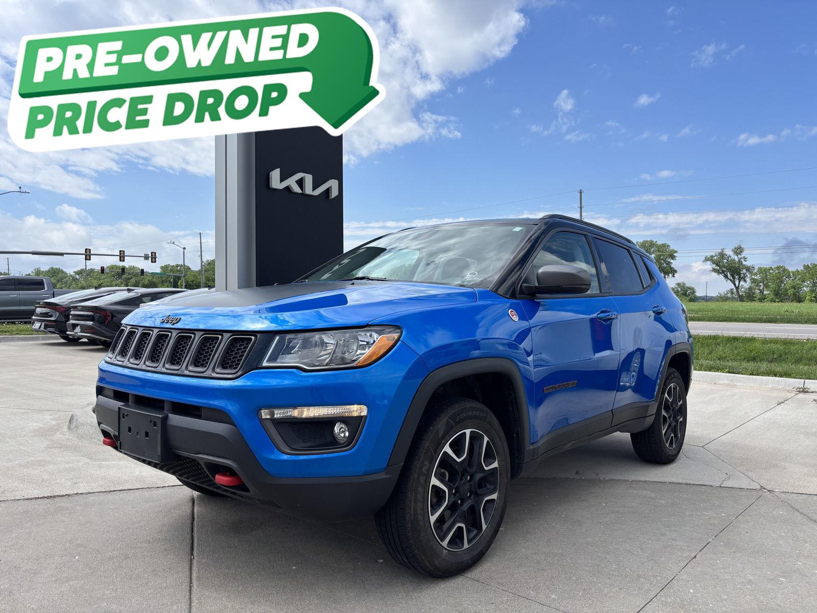 Laser Blue Pearlcoat 2020 Jeep Compass Trailhawk 4WD SUV / Crossover Four-Wheel Drive 9-Speed Automatic