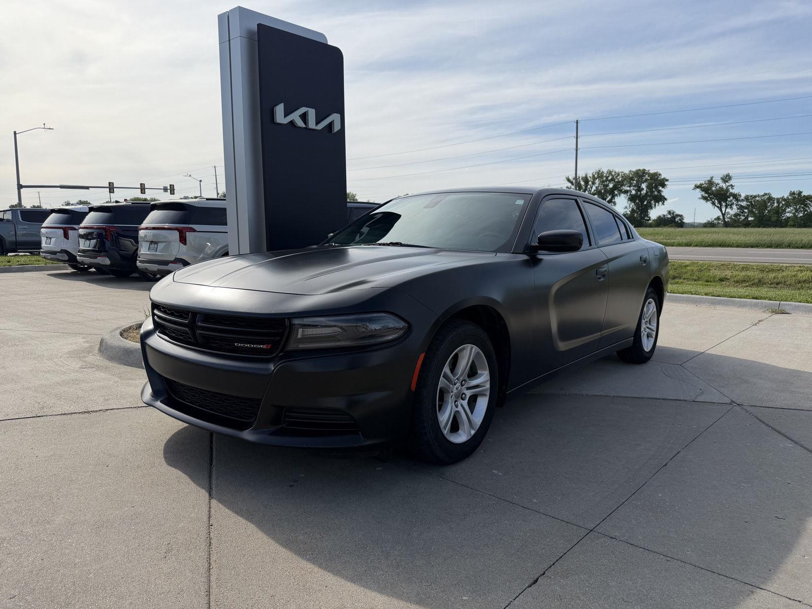 black matte 2021 Dodge Charger SXT RWD Sedan Rear-Wheel Drive 8-Speed Automatic