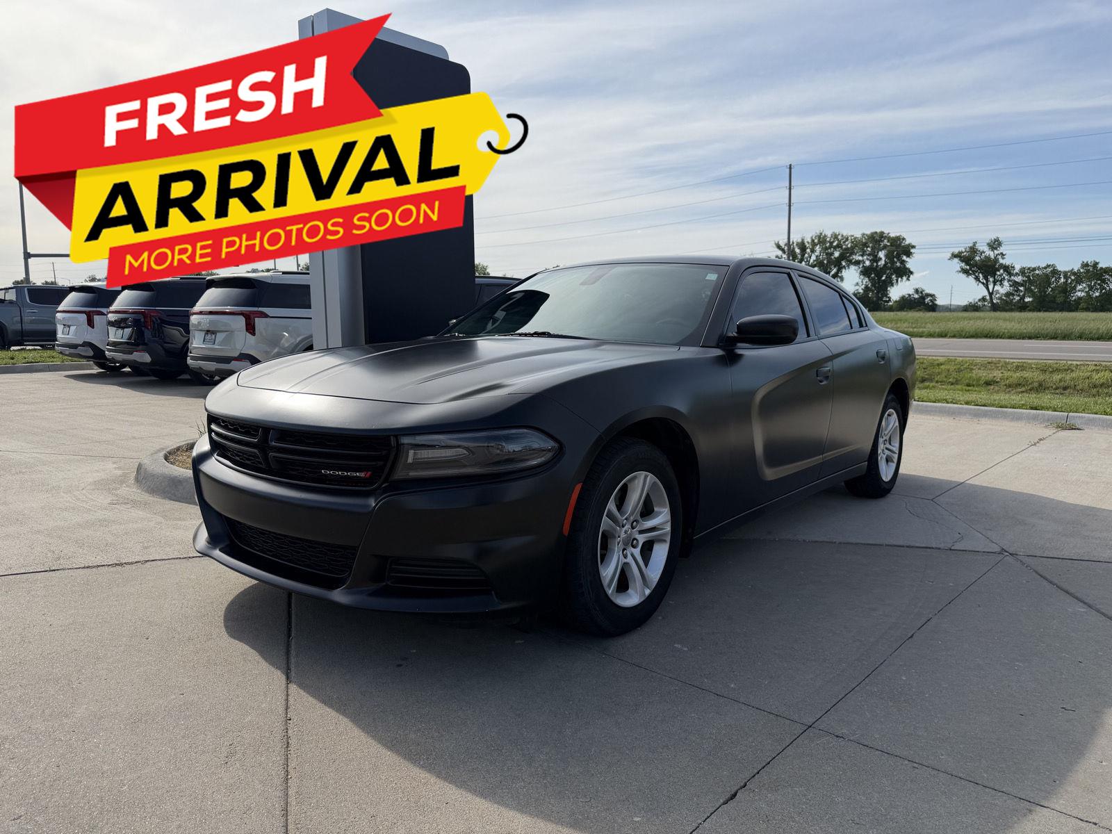 black matte 2021 Dodge Charger SXT RWD Sedan Rear-Wheel Drive 8-Speed Automatic