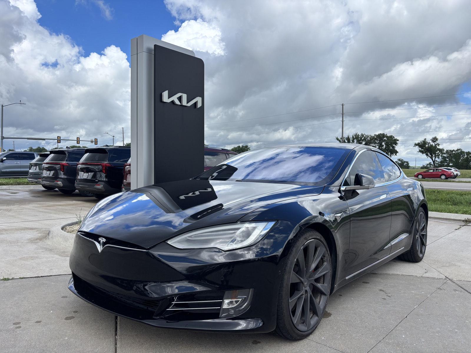 Solid Black 2020 Tesla Model S Sedan All-Wheel Drive Automatic