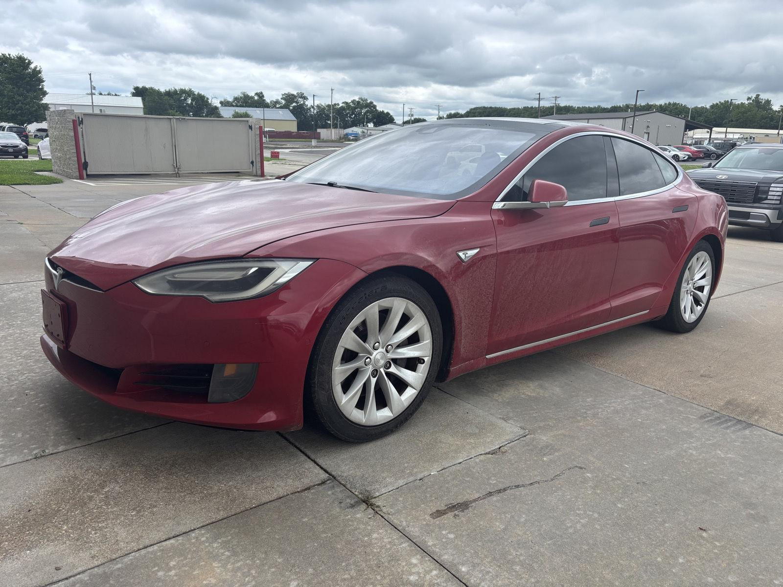 2016 Tesla Model S 70D AWD