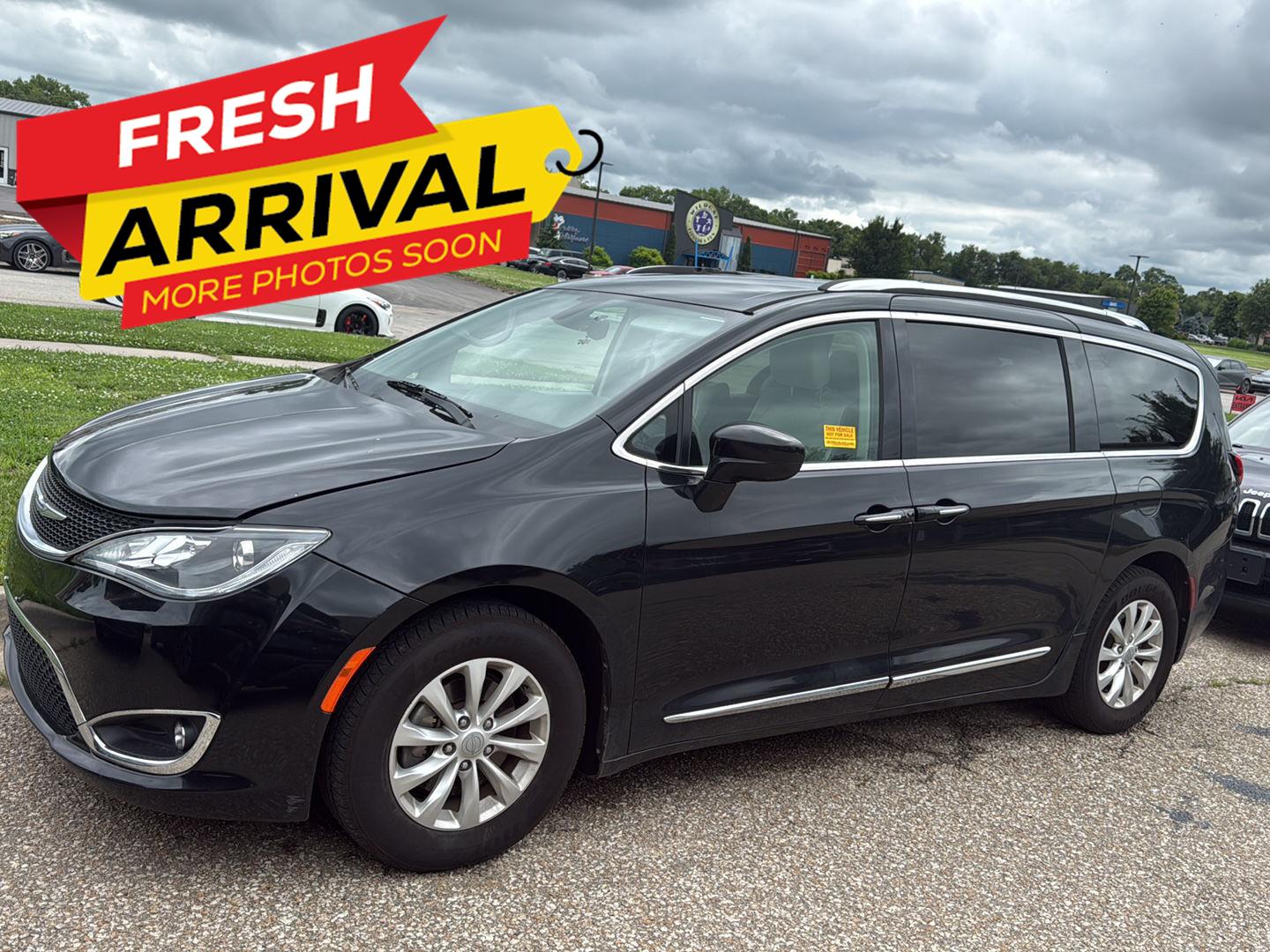 2018 Chrysler Pacifica Touring L FWD