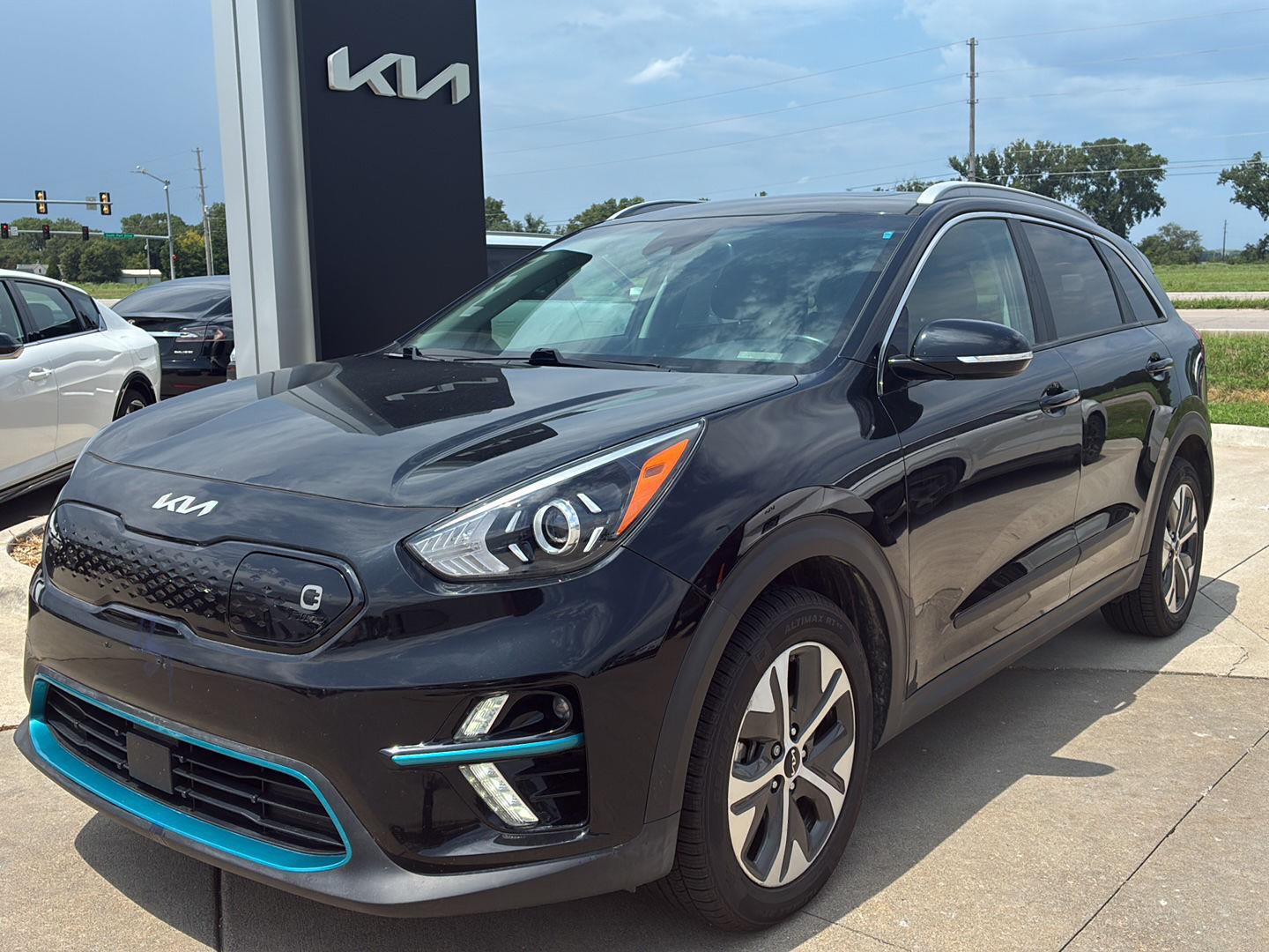 2022 Kia Niro EV EX Premium FWD