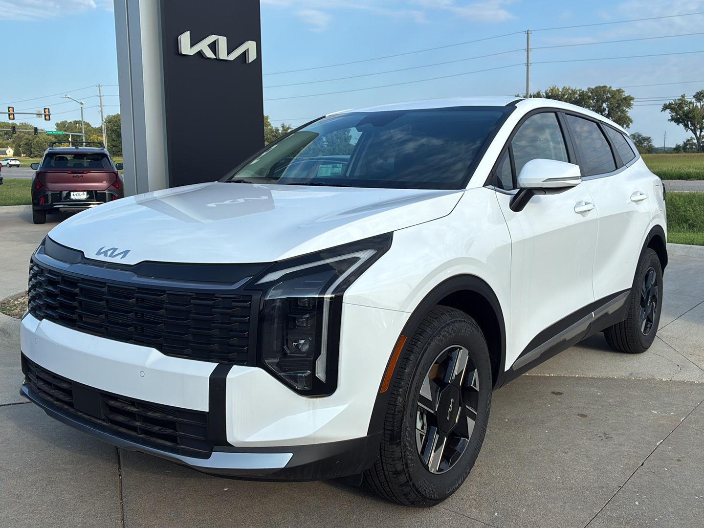 Glacial White 2026 Kia Sportage SUV / Crossover All-Wheel Drive Automatic