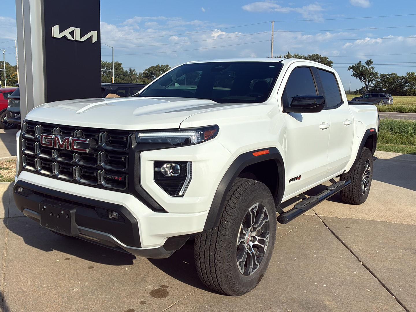 2024 GMC Canyon AT4 Crew Cab 4WD