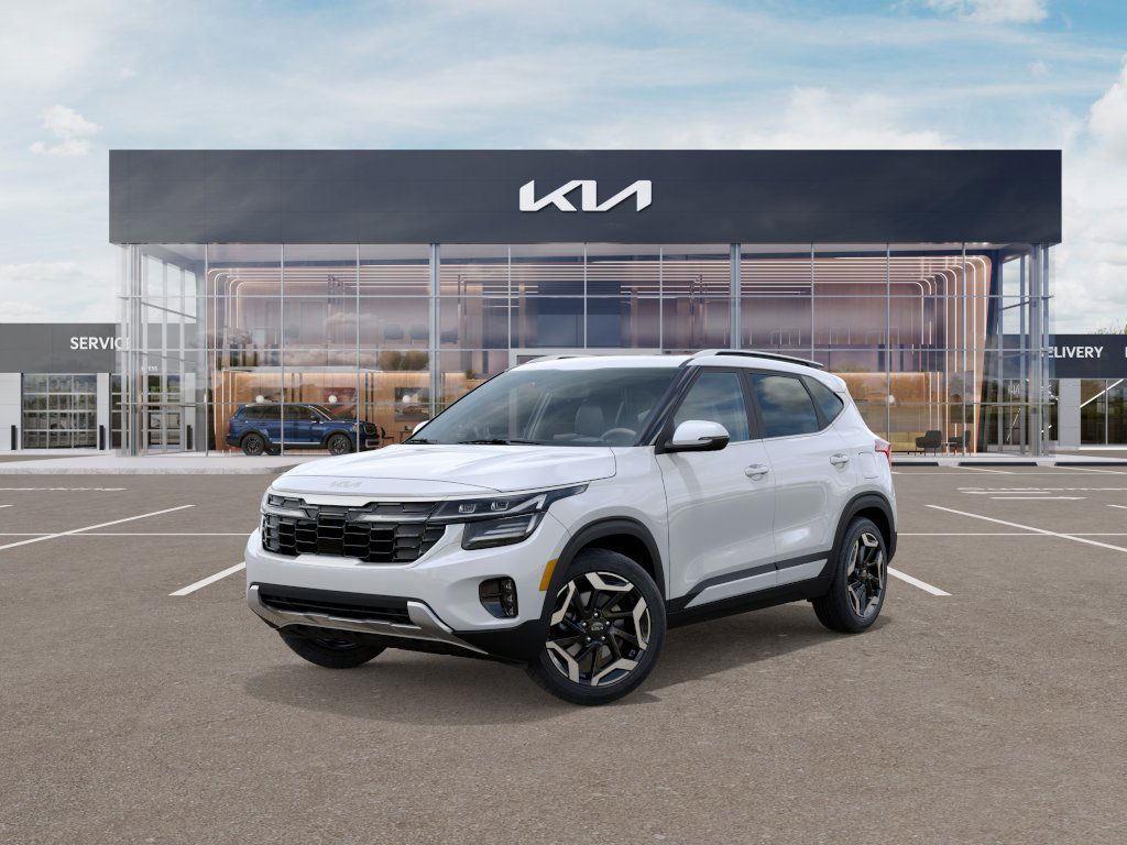 Snow White Pearl 2026 Kia Seltos SUV / Crossover All-Wheel Drive Automatic