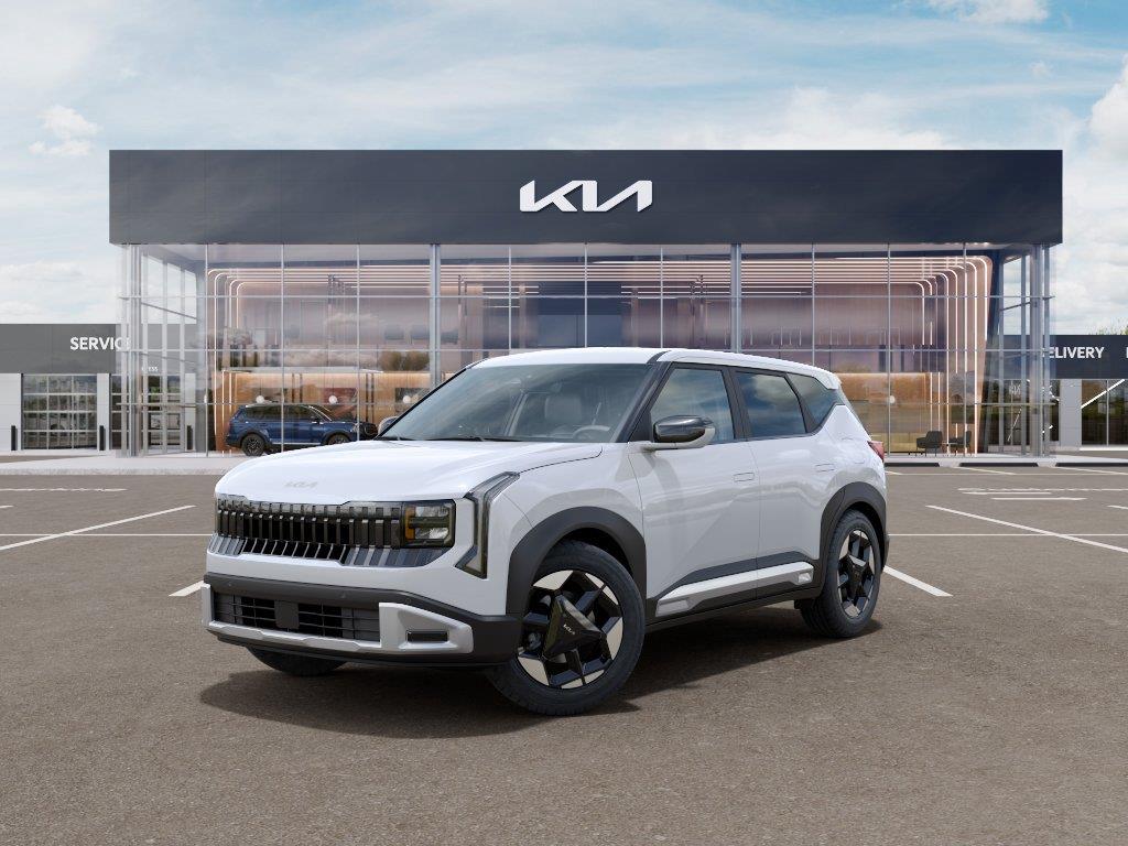 Snow White Pearl 2027 Kia Seltos SUV / Crossover All-Wheel Drive Continuously Variable Transmission