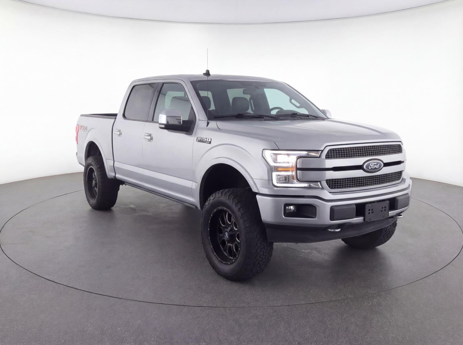 Ingot Silver 2018 Ford F-150 Platinum SuperCrew 4WD Pickup Truck Four-Wheel Drive Automatic