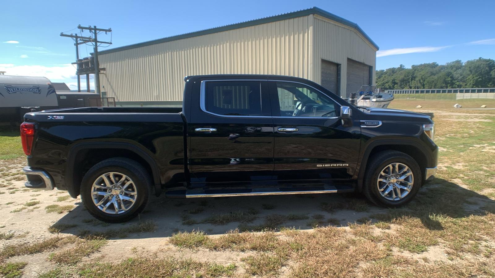 Used 2022 GMC Sierra 1500 Limited SLT with VIN 1GTU9DED2NZ121139 for sale in Westminster, VT