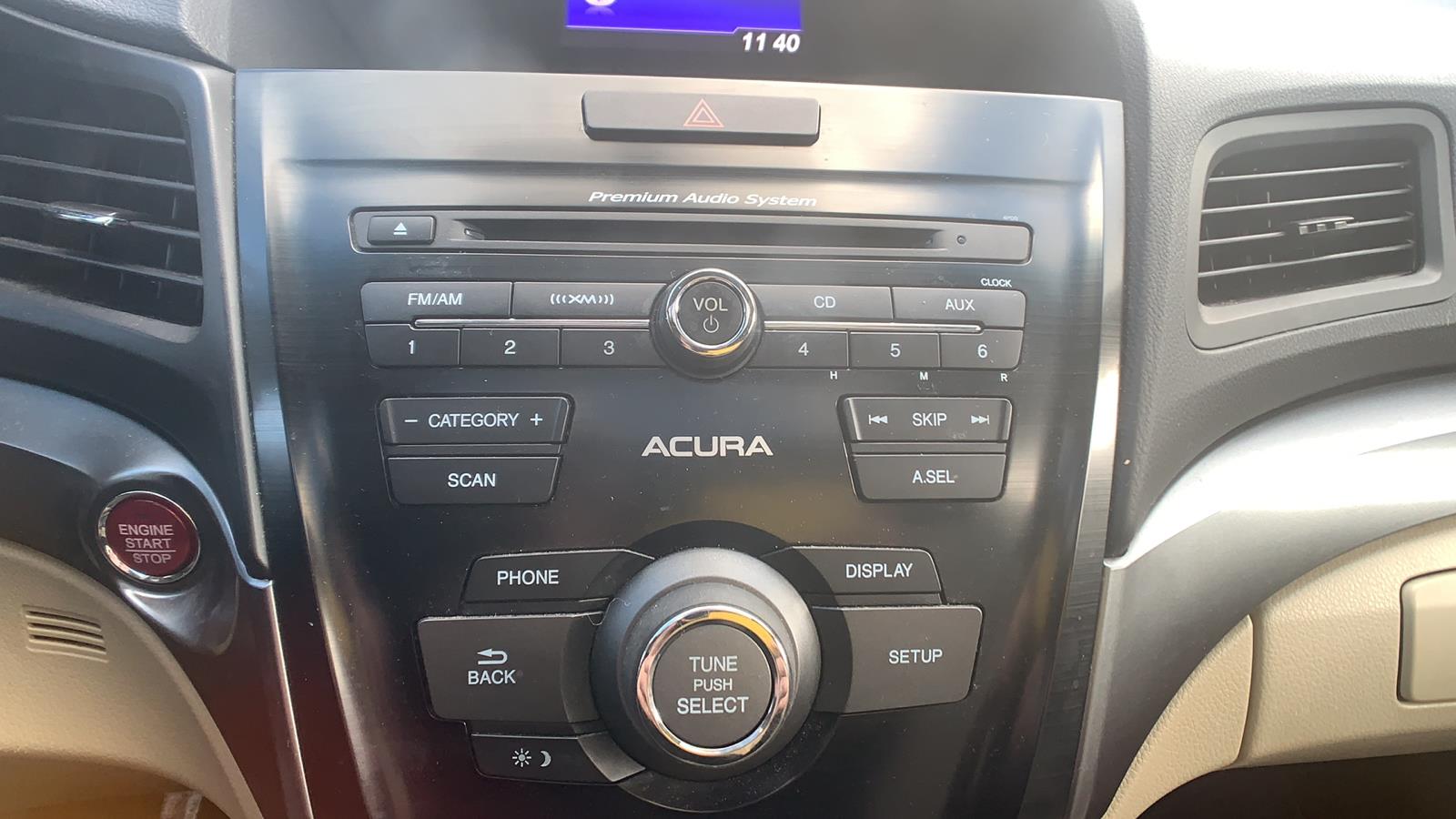 2014 Acura ILX 4dr Car