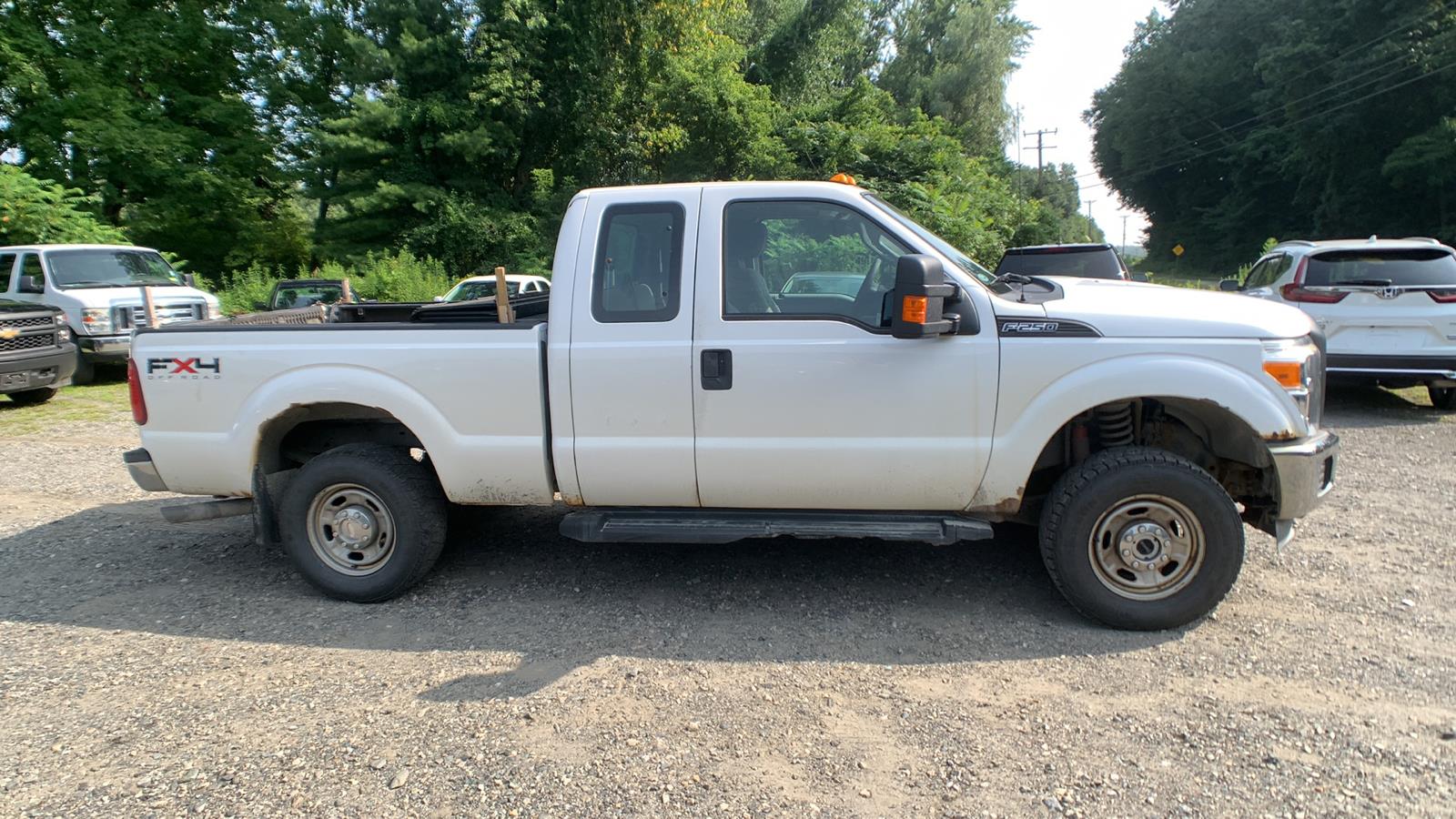 2011 Ford Super Duty F-250 SRW Standard Bed,Extended Cab Pickup