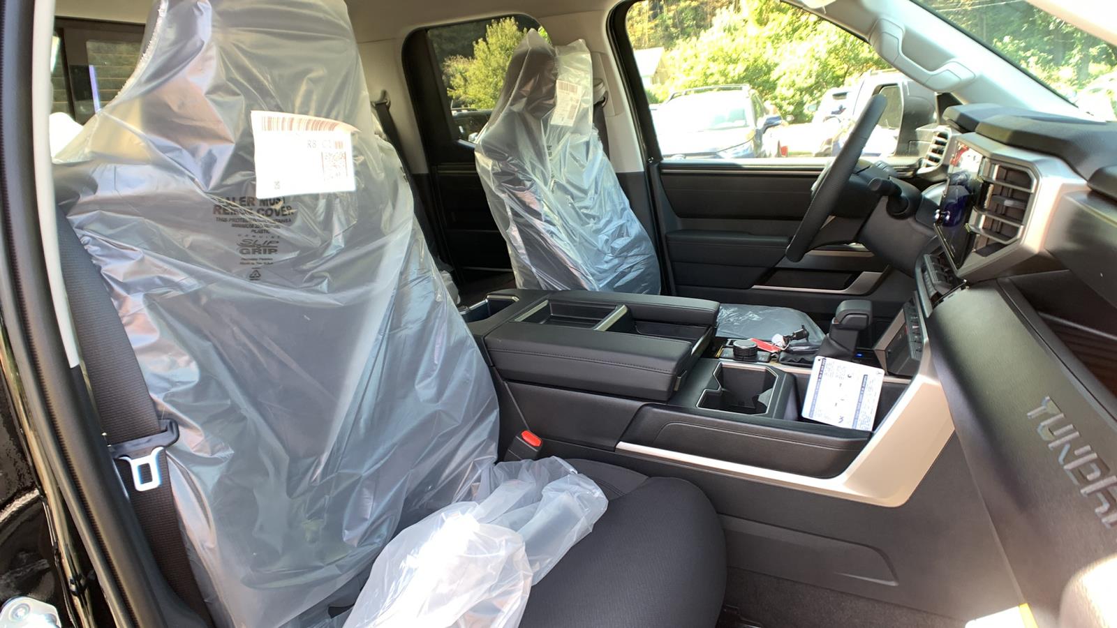 2024 Toyota Tundra Standard Bed,Crew Cab Pickup