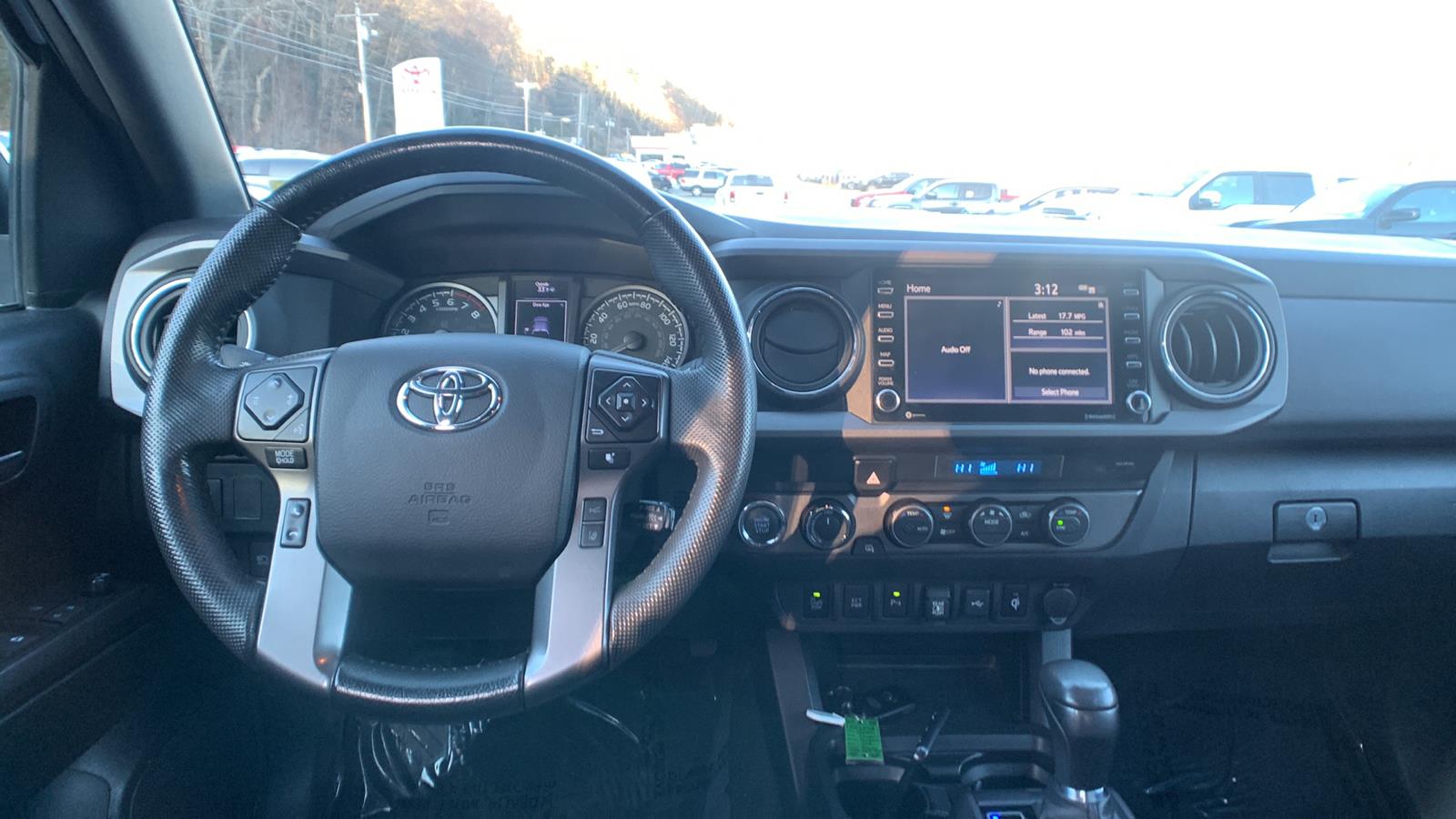 2022 Toyota Tacoma Short Bed,Crew Cab Pickup