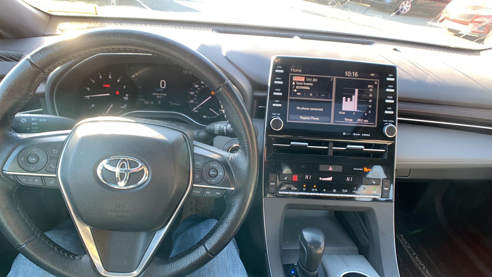 2020 Toyota Avalon 4dr Car