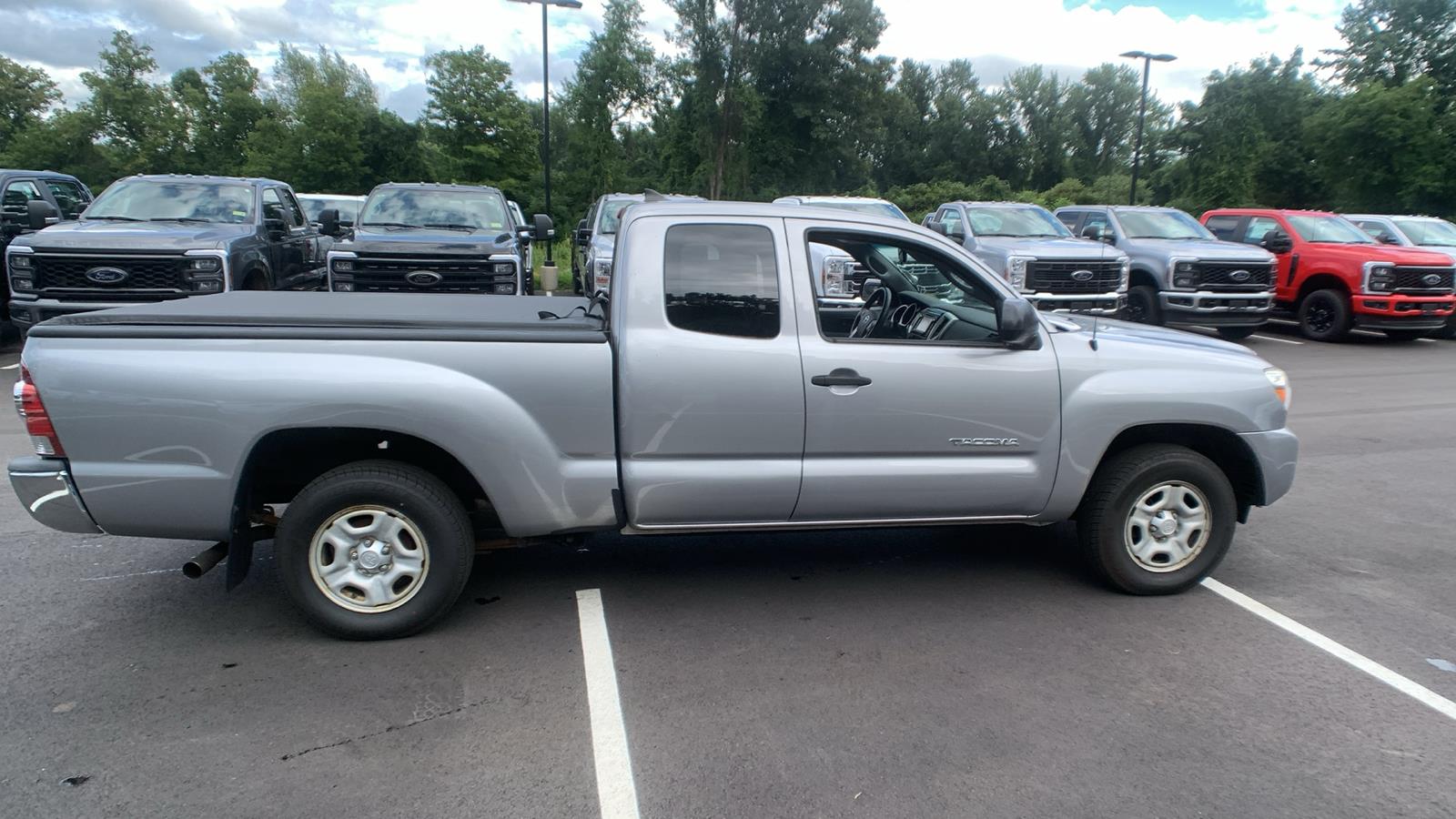 Used 2015 Toyota Tacoma Base with VIN 5TFTX4CN4FX053050 for sale in Westminster, VT