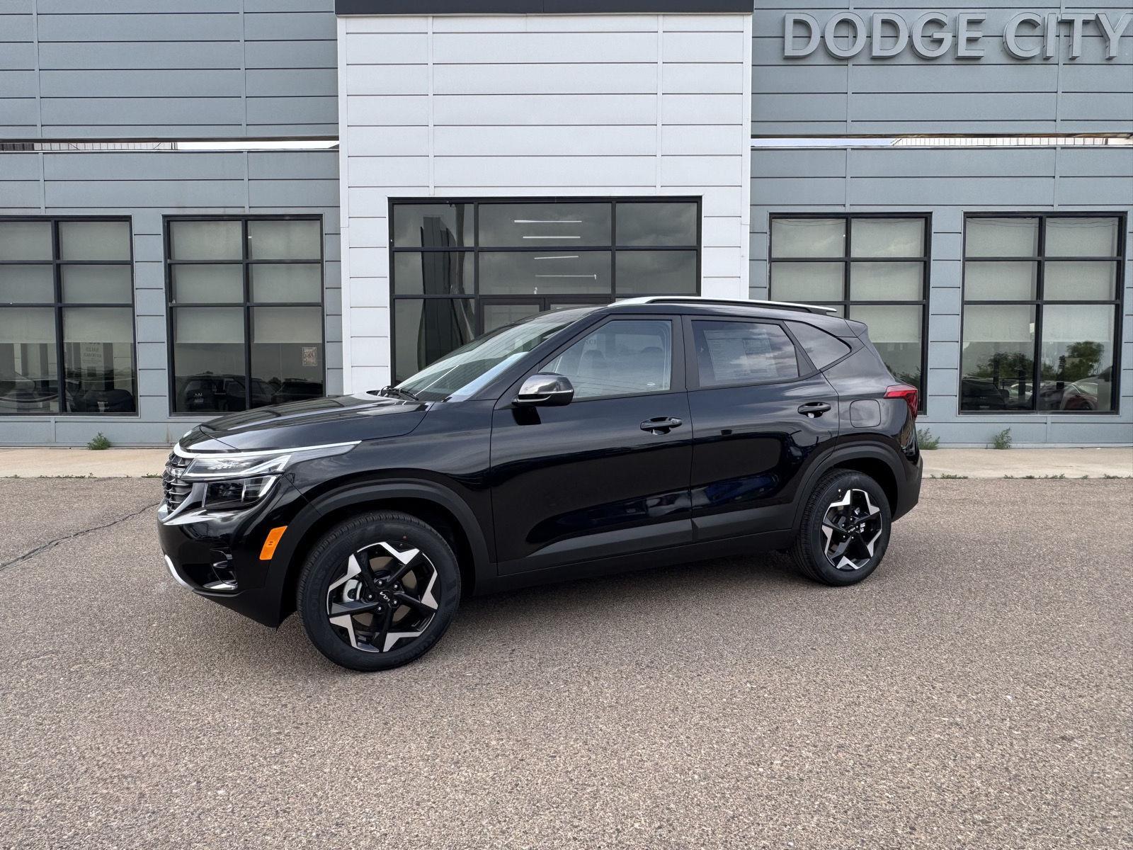 Fusion Black 2026 Kia Seltos SUV / Crossover All-Wheel Drive