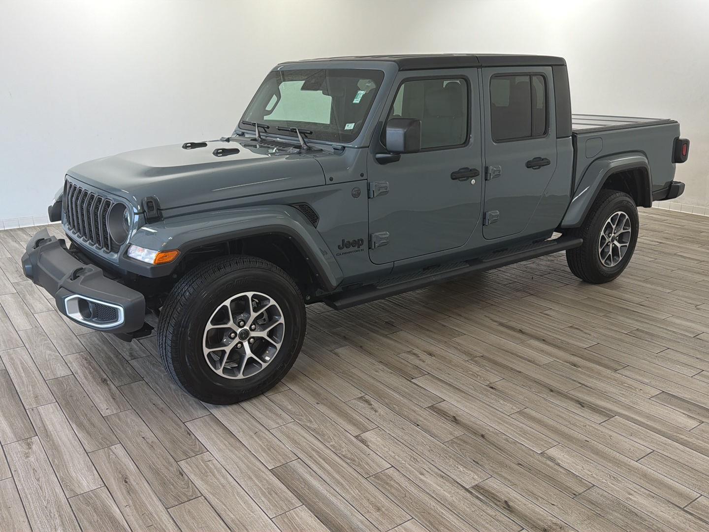 2024 Jeep Gladiator Sport S Crew Cab 4WD