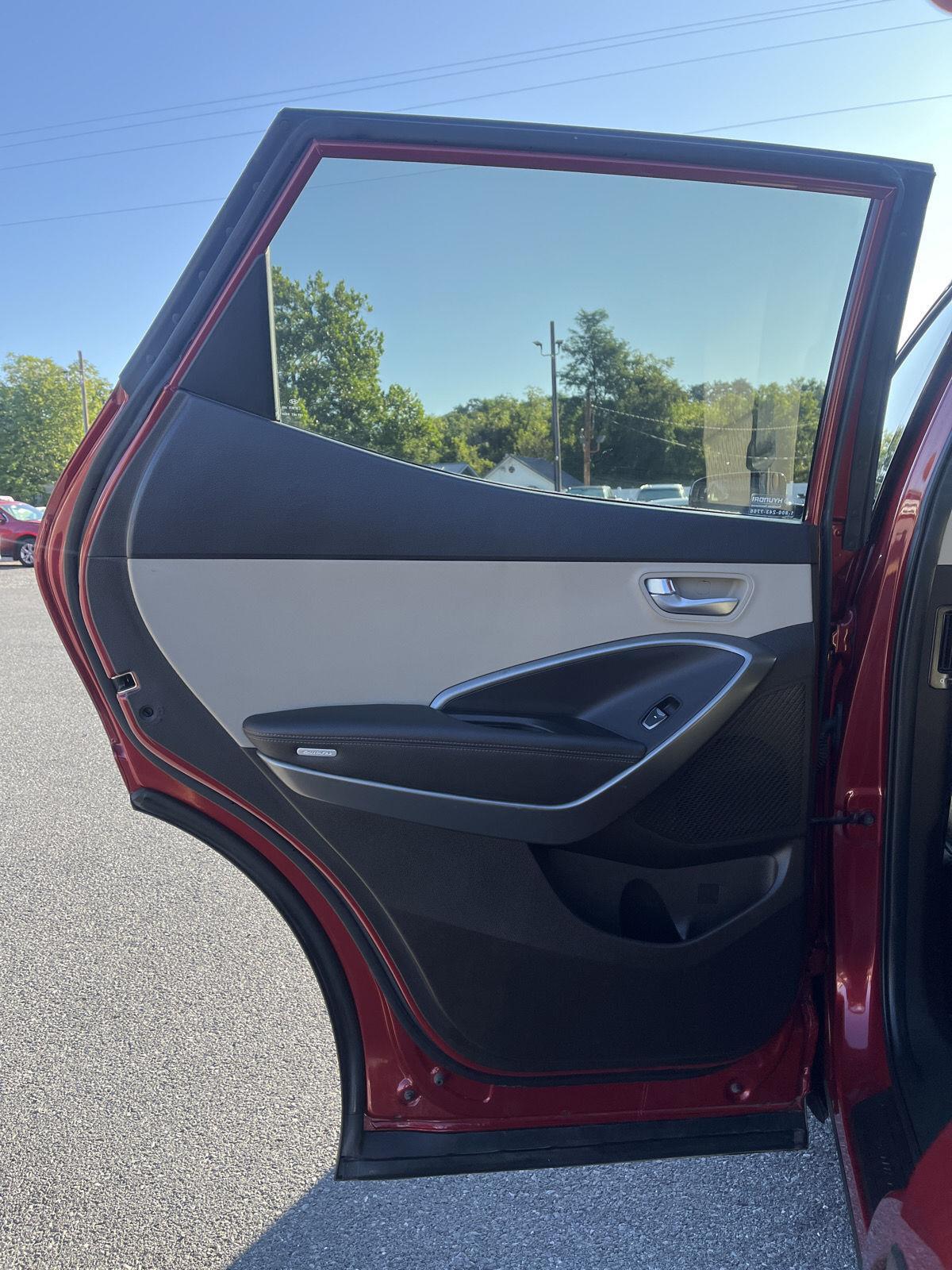 2018 Hyundai Santa Fe Sport Base photo 17