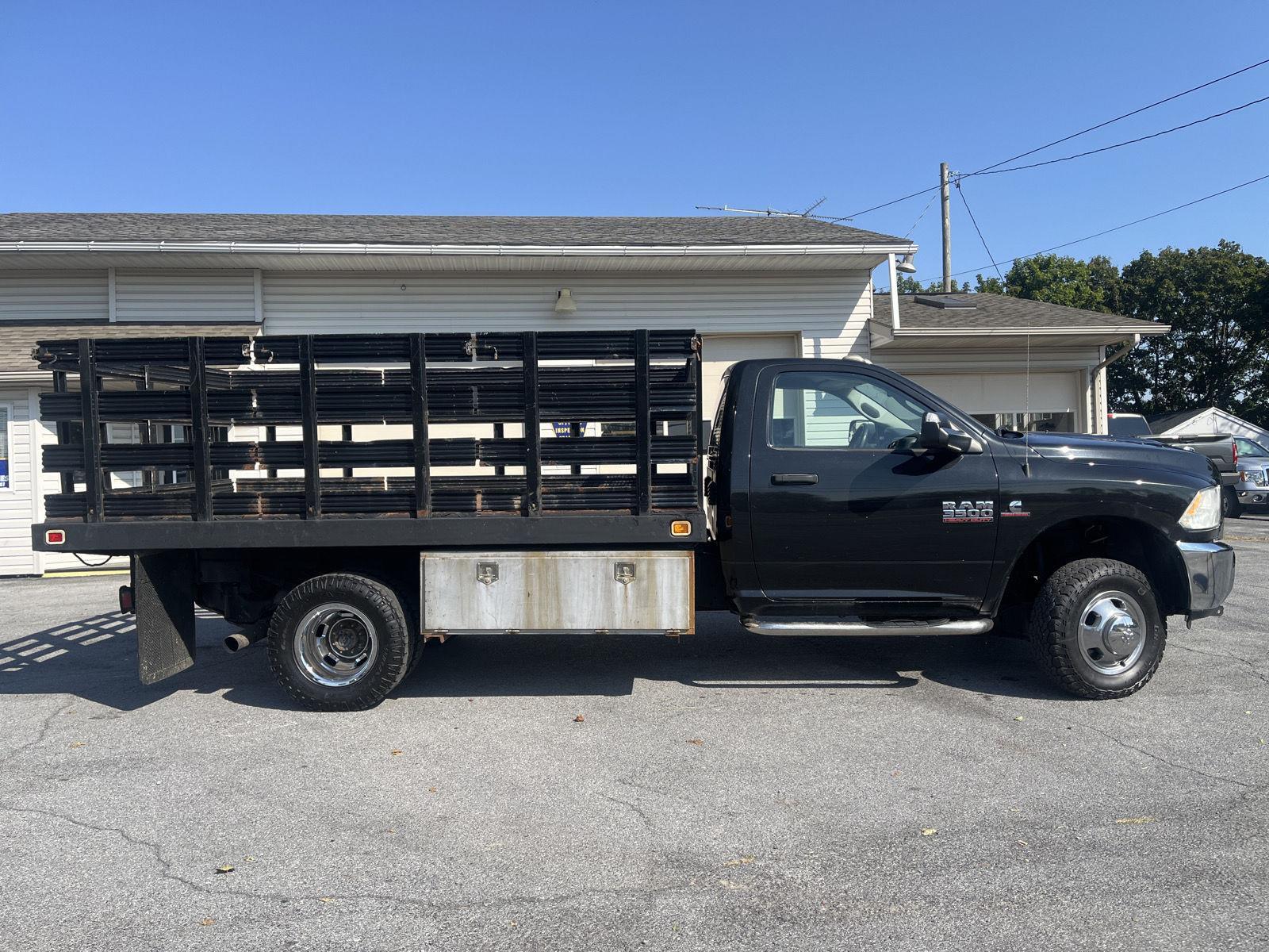 2015 Ram 3500 Tradesman photo 2