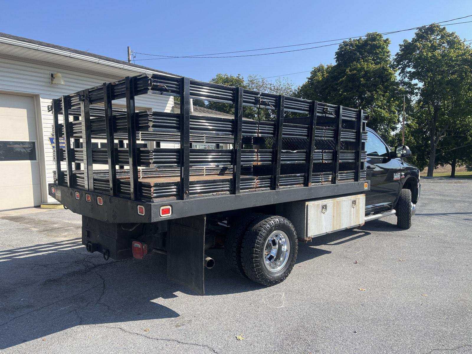 2015 Ram 3500 Tradesman photo 3