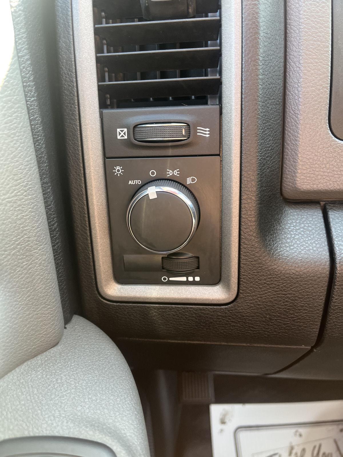2015 Ram 3500 Tradesman photo 14