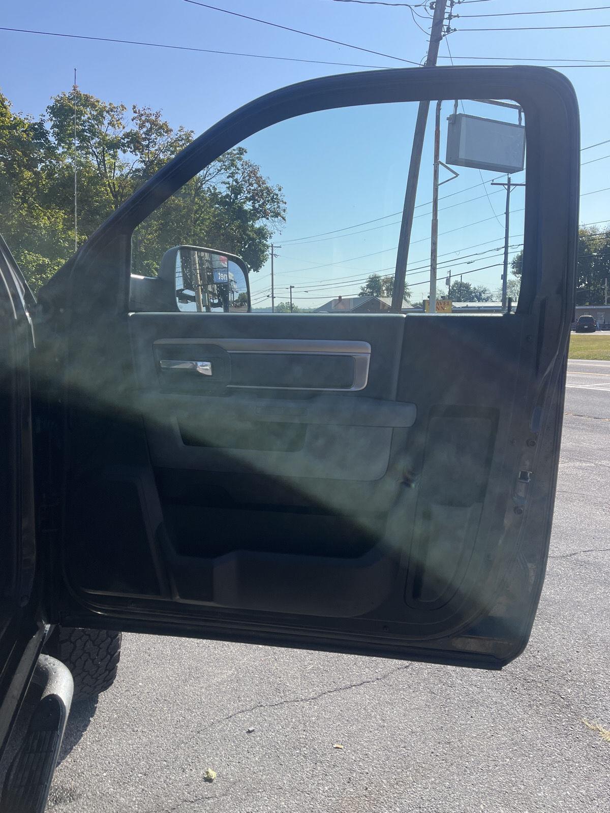 2015 Ram 3500 Tradesman photo 17
