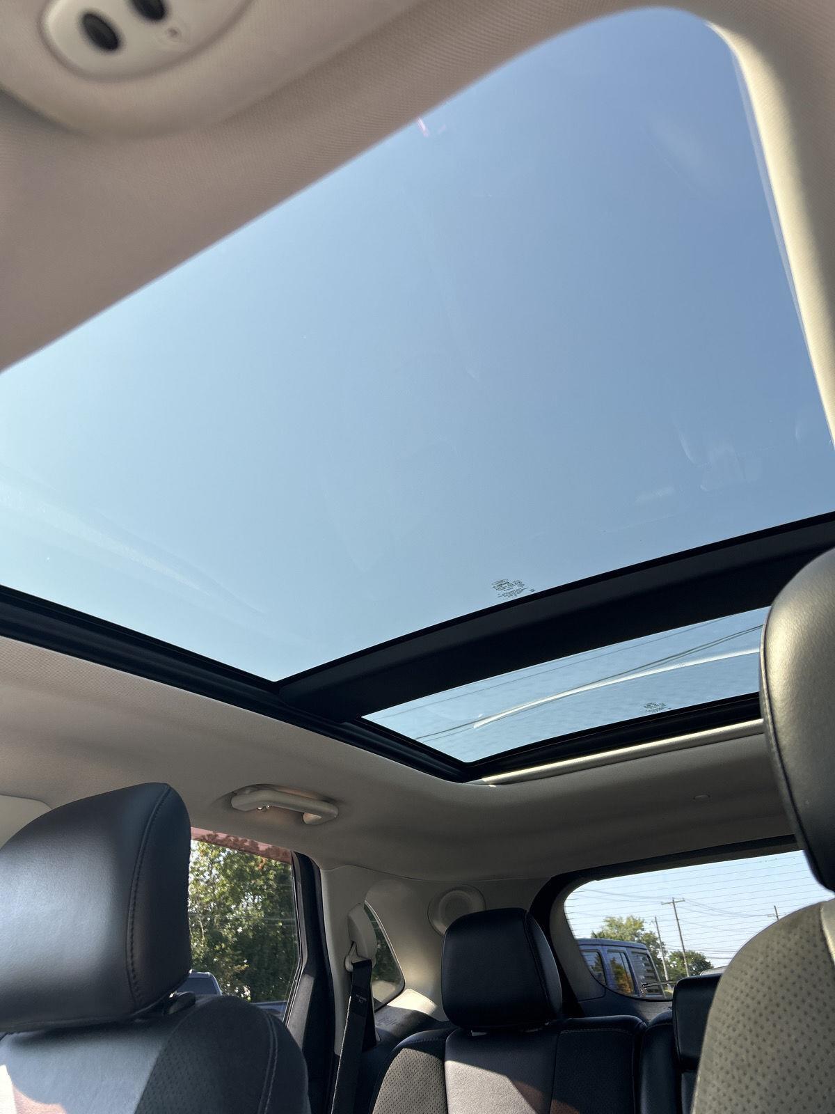 2015 Ford Edge Sport photo 16