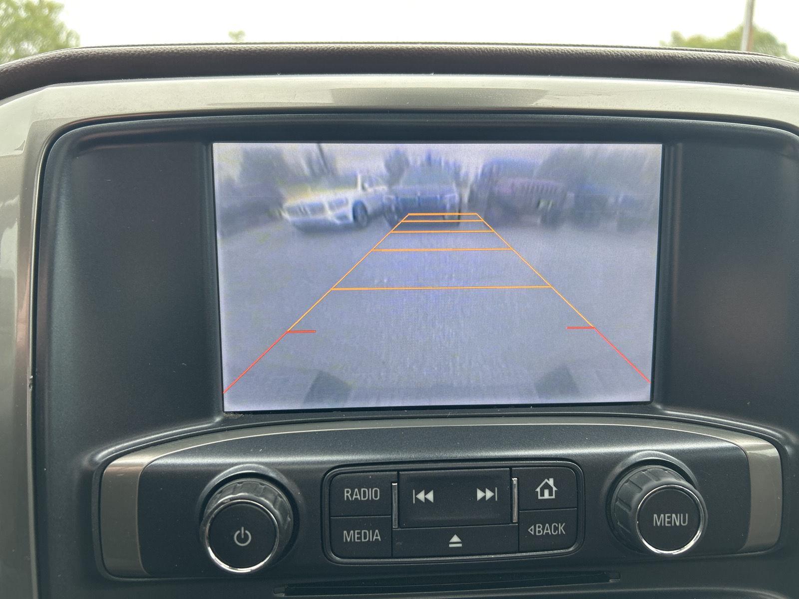 2015 Chevrolet Silverado 1500 High Country photo 13