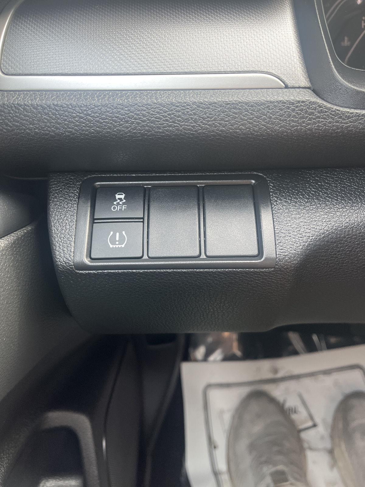 2017 Honda Civic LX photo 16