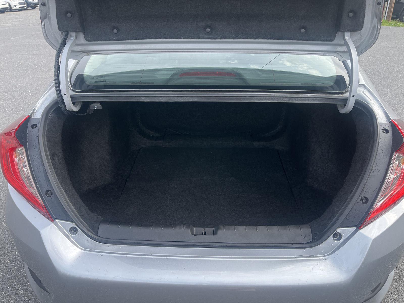 2017 Honda Civic LX photo 21