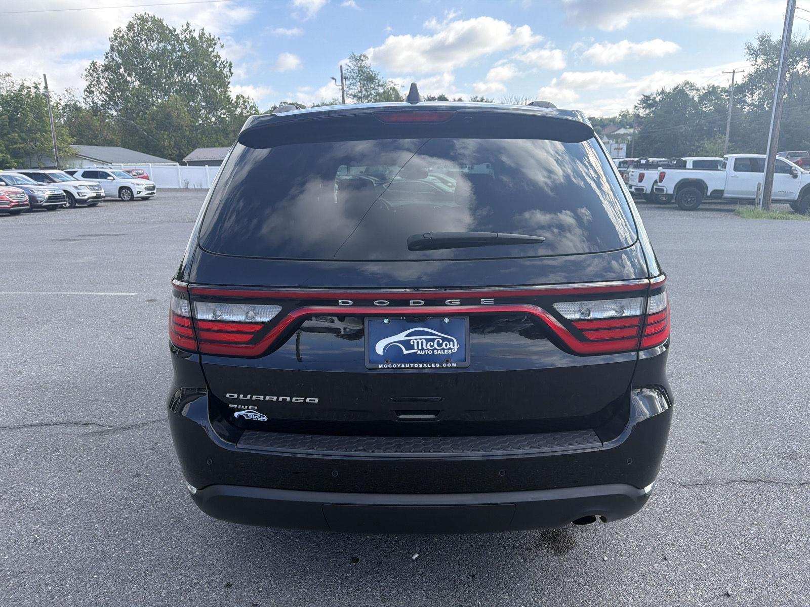 2017 Dodge Durango SXT photo 3
