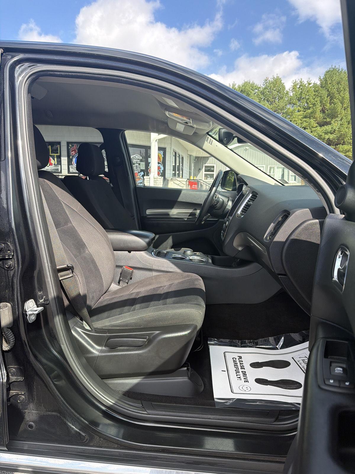 2017 Dodge Durango SXT photo 26