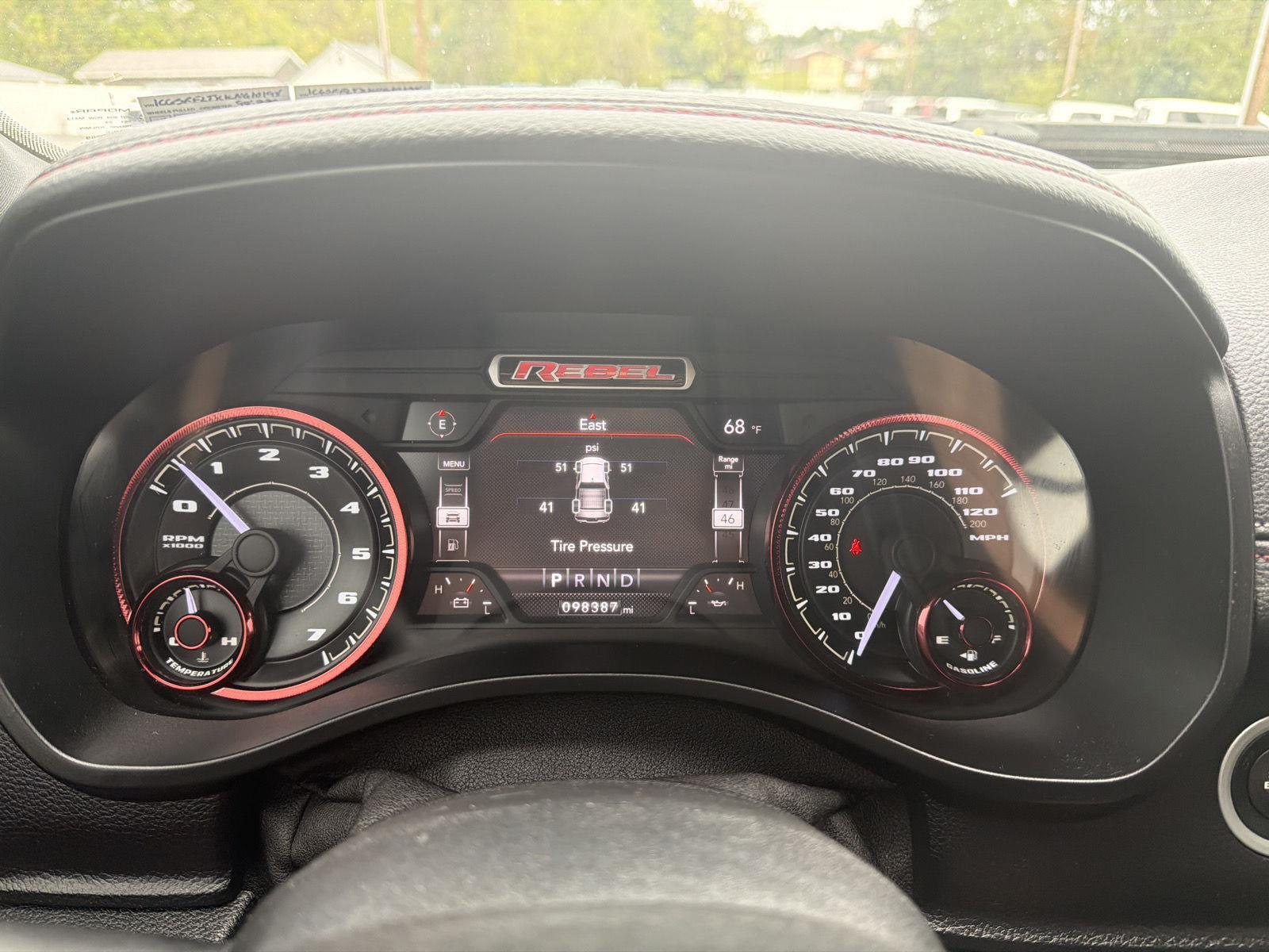 2019 Ram 1500 Rebel photo 11