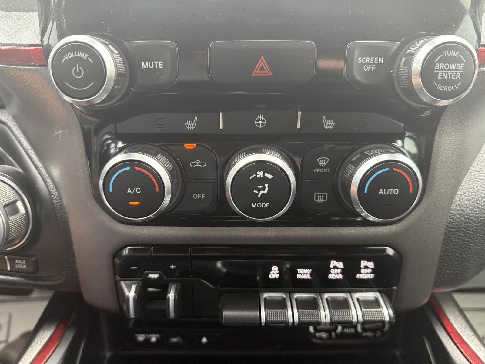2019 Ram 1500 Rebel photo 16