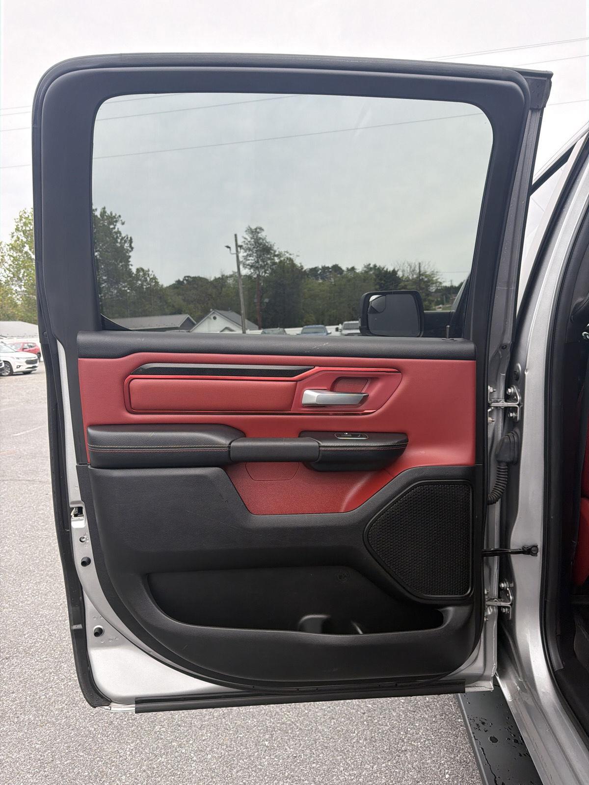 2019 Ram 1500 Rebel photo 24