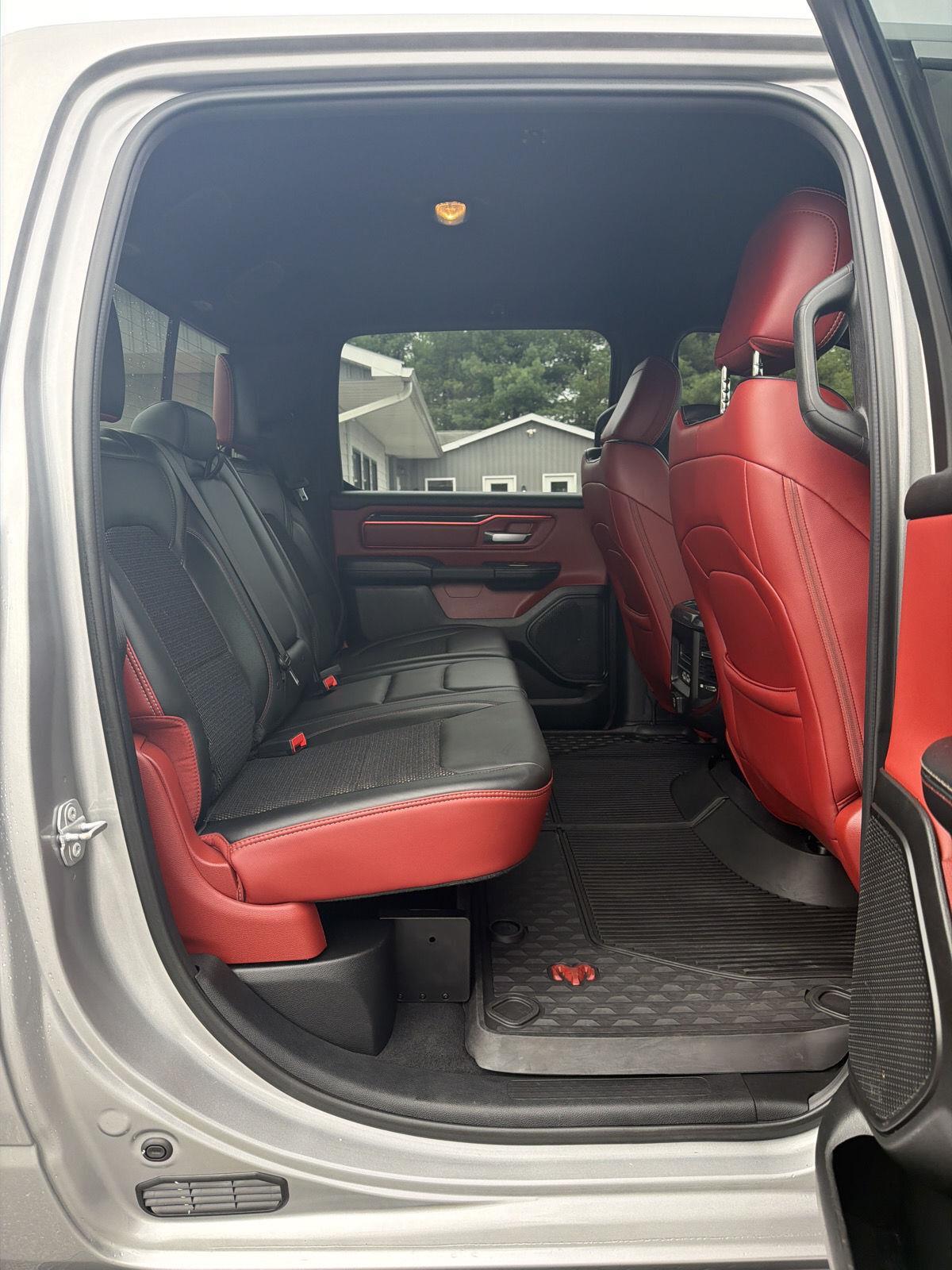 2019 Ram 1500 Rebel photo 26