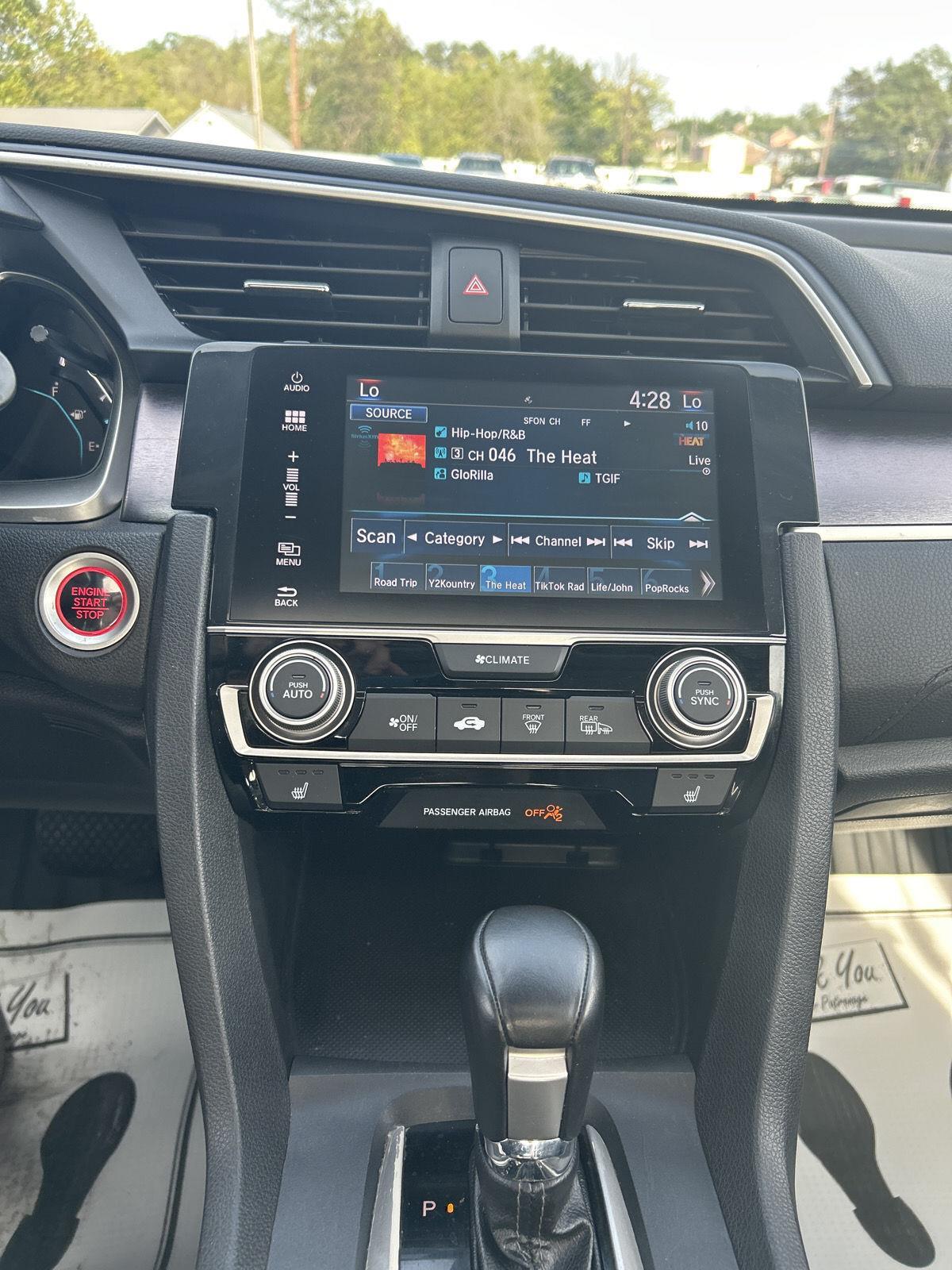 2016 Honda Civic EX-L photo 12