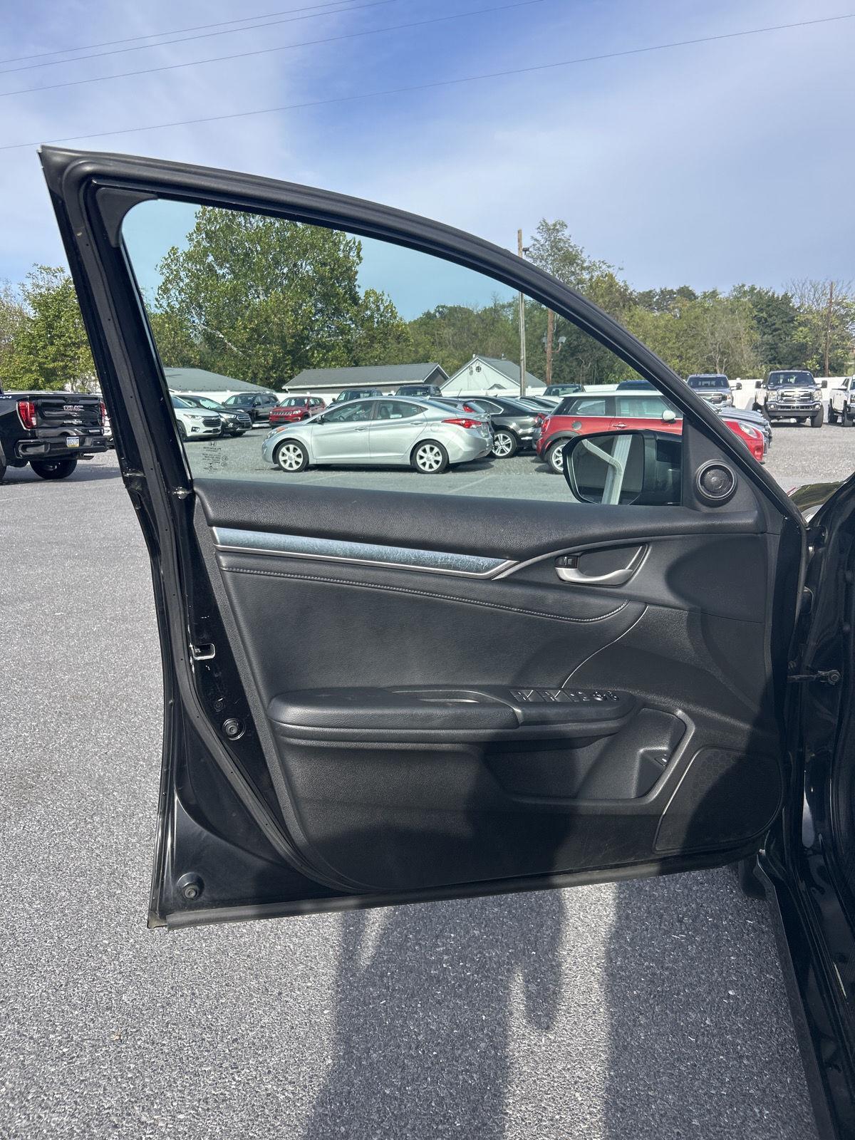 2016 Honda Civic EX-L photo 19