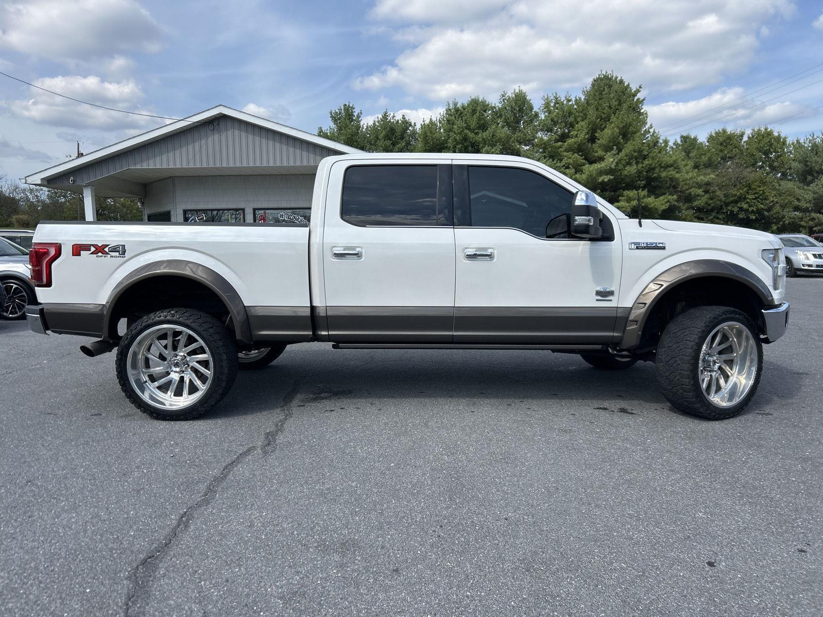 2015 Ford F-150 King Ranch photo 2